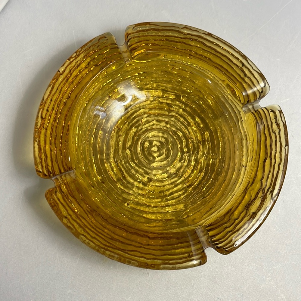 1960s Anchor Hocking Soreno Gold Ashtray 6.25” Super Retro!‎